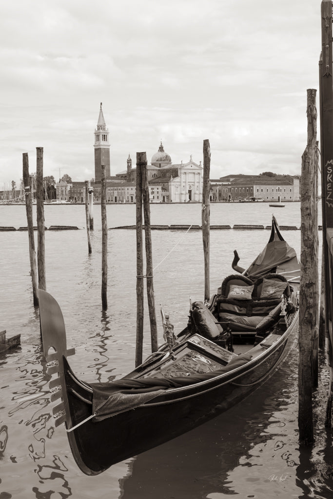 Reproduction of Venetian Gondola I by Deborah Revell - Wall Decor Art