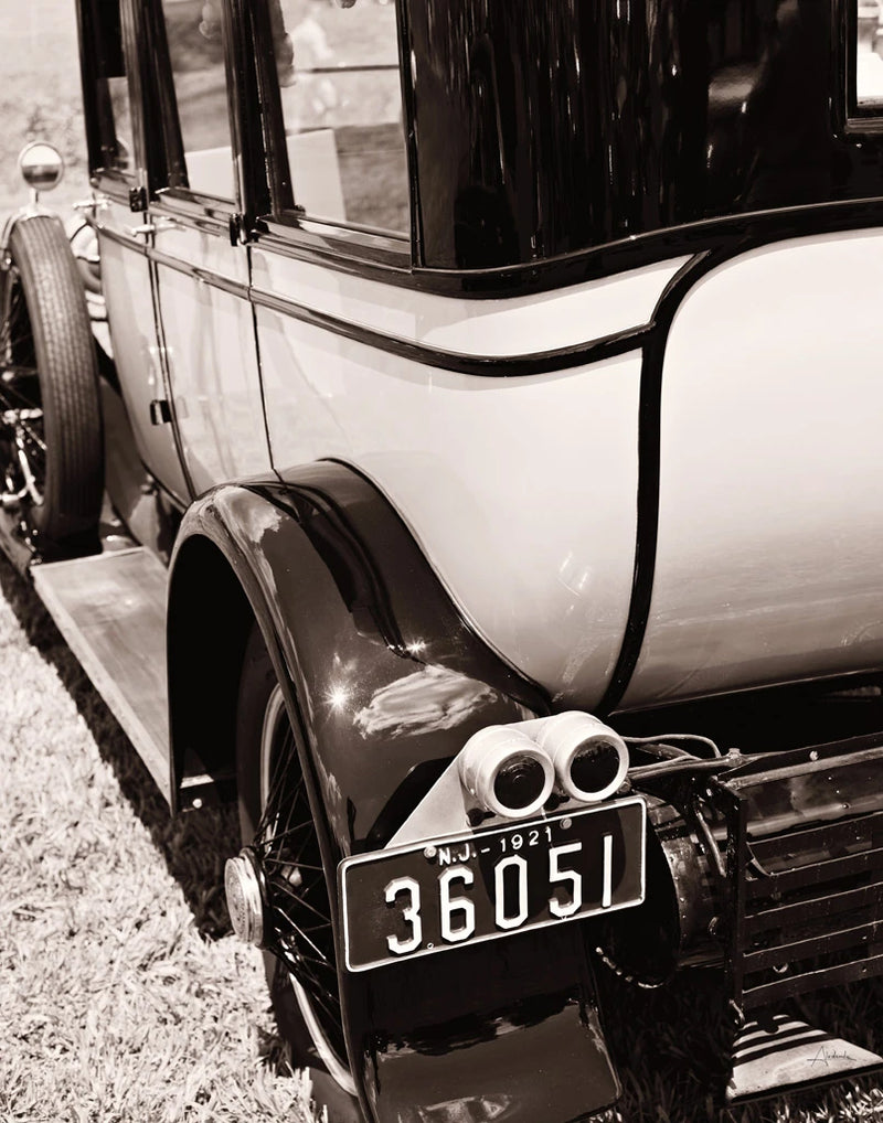 Classic Car V Crop by Aledanda