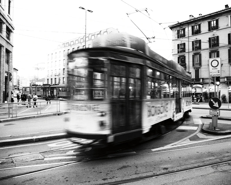 In Town Crop by Aledanda