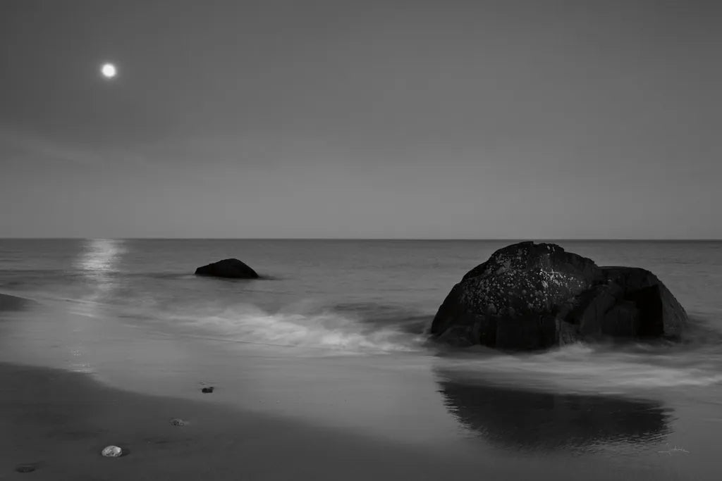 Summer Moon by Aledanda. SKU 64381i. Archival Giclee Fine art print for wall decor.