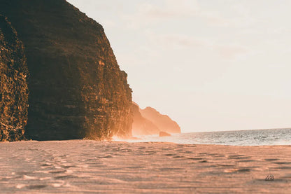 Hawaiian Glow by Max Blakesberg Studios. SKU 91006i. Archival Giclee Fine art print for wall decor.