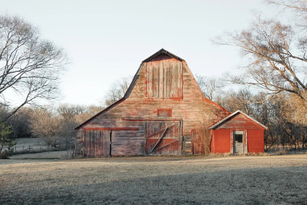 Barn in the Heartland by Sue Schlabach. SKU 82861i. Archival Giclee Fine art print for wall decor.