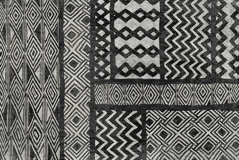 Kuba Abstract BW by Sue Schlabach. SKU 32126i. Archival Giclee Fine art print for wall decor.