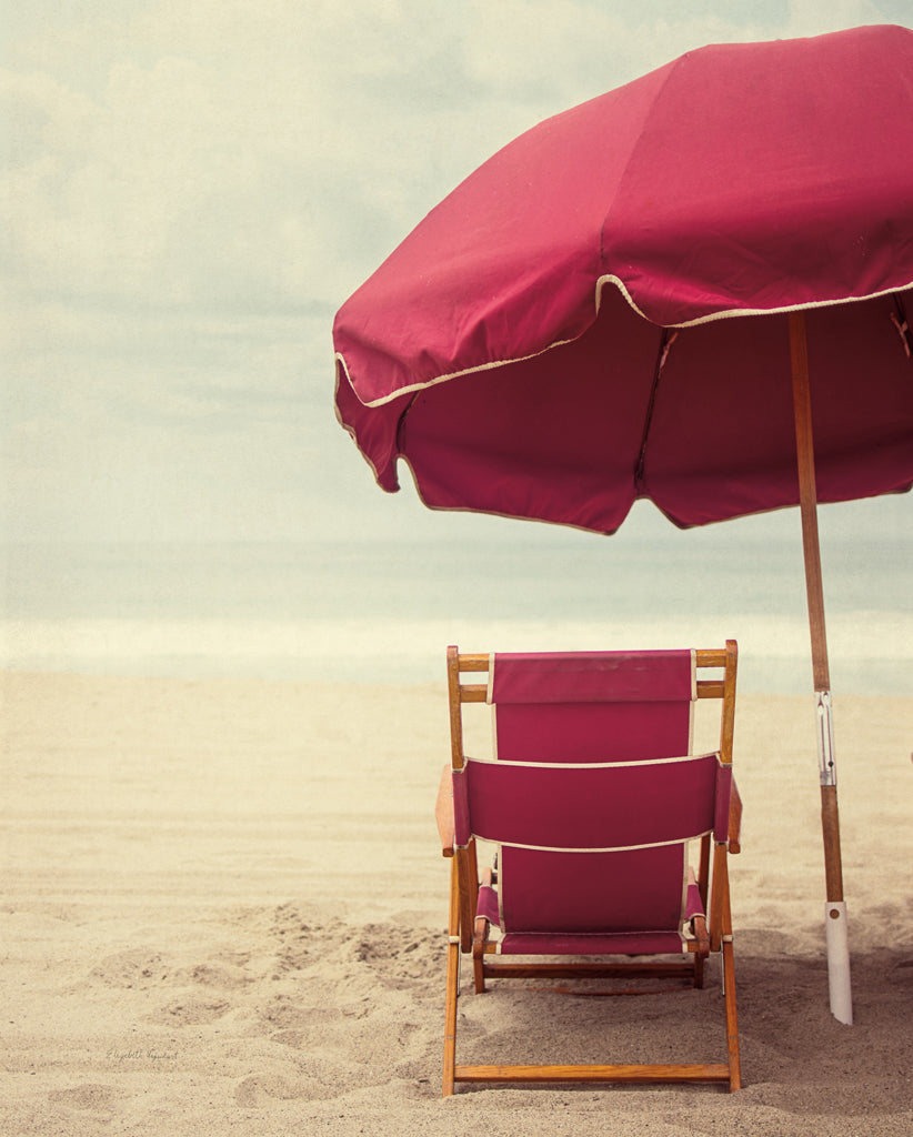 Reproduction of Under the Umbrella I Crop by Elizabeth Urquhart - Wall Decor Art